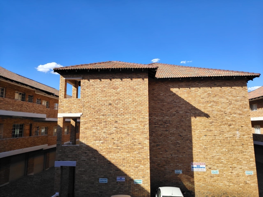 3 Bedroom Property for Sale in Rustenburg Central North West